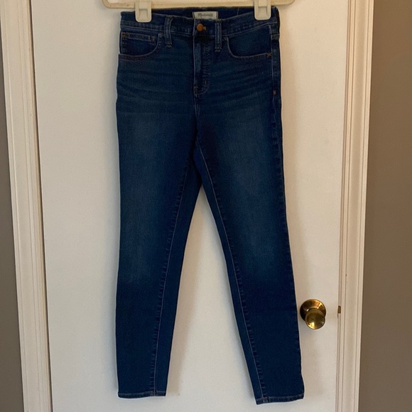 Madewell straight jeans, size 28 - Picture 2 of 7